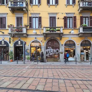 Primopiano - Colonne 16 , Mailand Italien